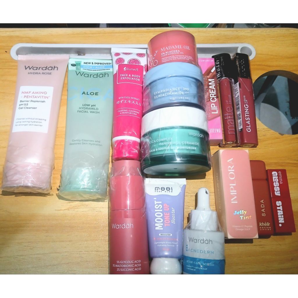 Lip Serum Wardah: Rahasia Bibir Sehat dan Lembap Setiap Hari